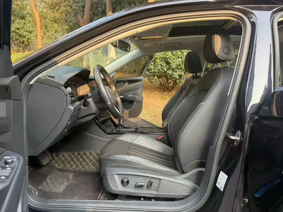 Volkswagen Passat Passat 2022 330TSI Star Elite Edition 2022 — миниатюра 5