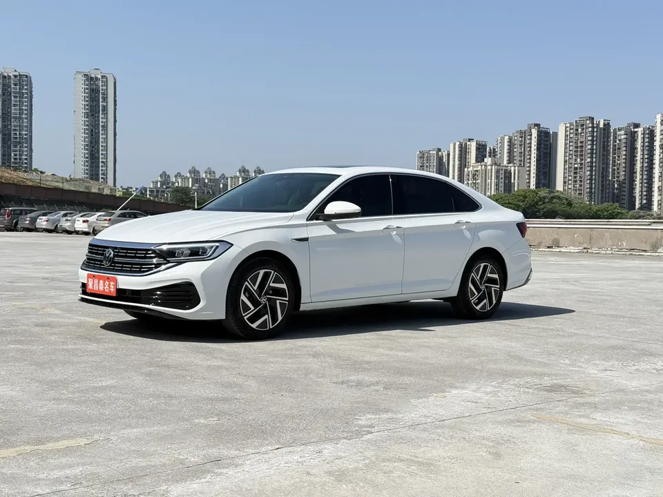 Volkswagen Sagitar 2024
