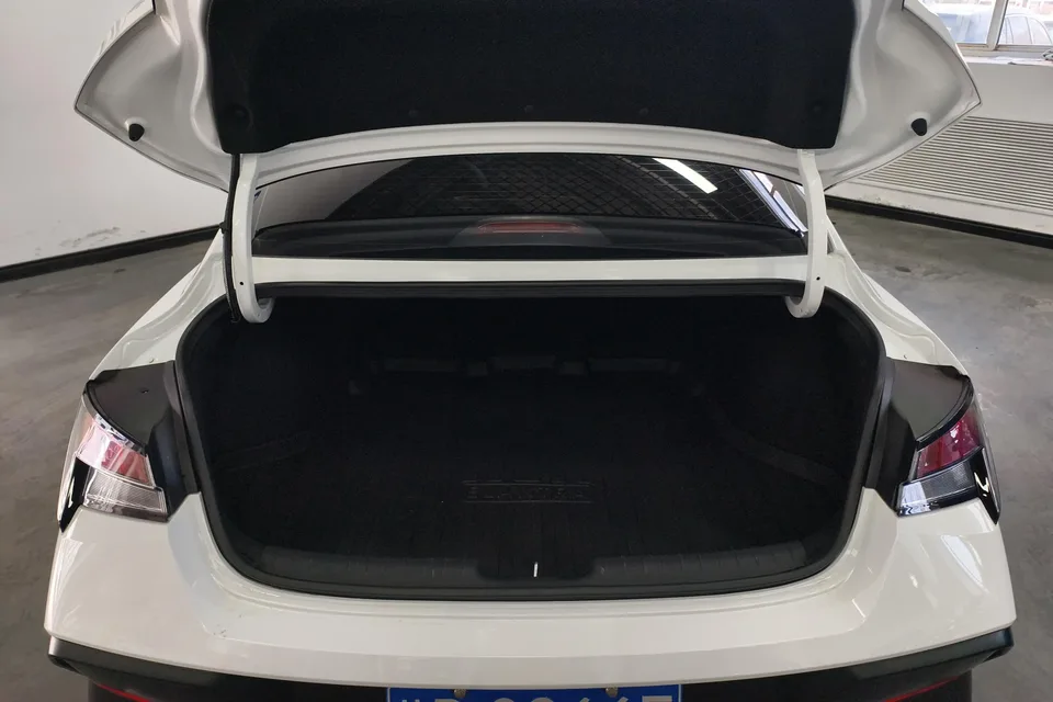 Hyundai Elantra Elantra 2023 1.5L CVT GLX Elite Edition 2024 — thumbnail 4