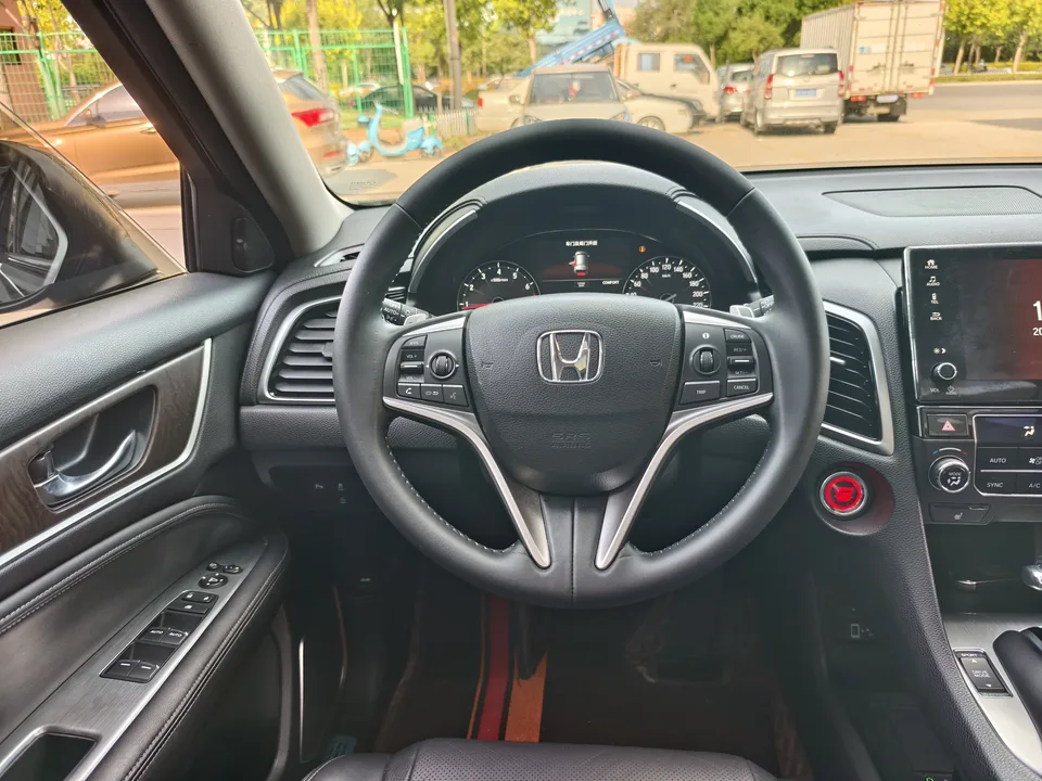 Honda Avancier 240 TURBO CVT Smart Edition 2023 — миниатюра 4