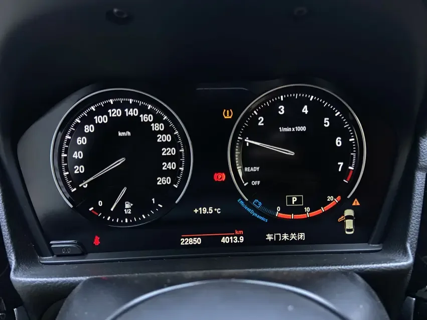 BMW 1 Series BMW 1 Series 2021 125i M Sport Night Edition 2022 — миниатюра 5