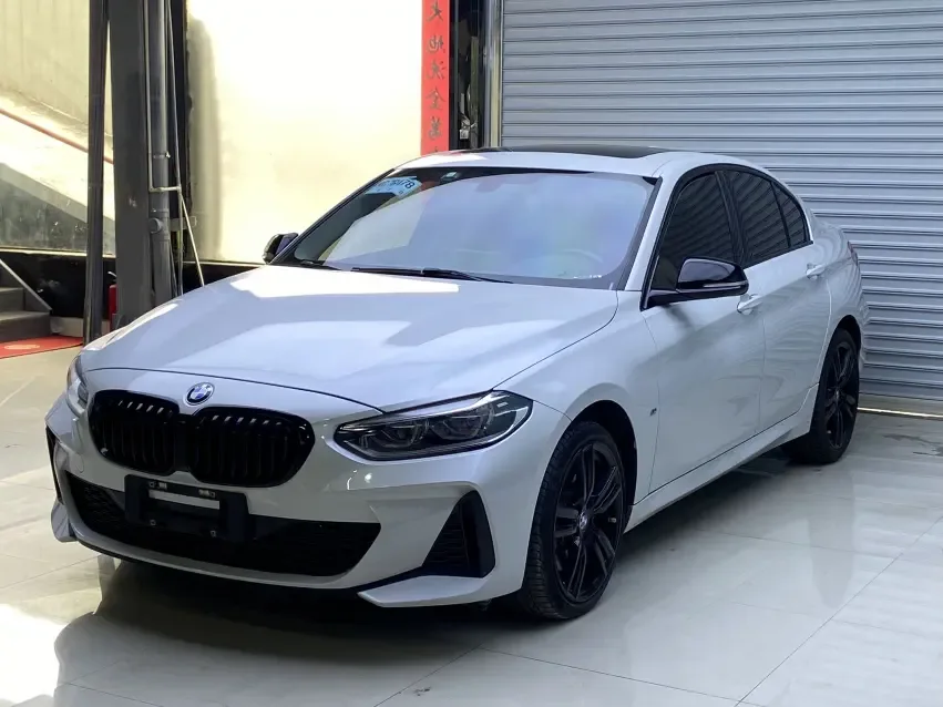 BMW 1 Series 2022