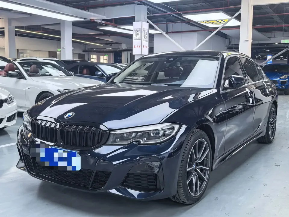 BMW 3 Series 2022