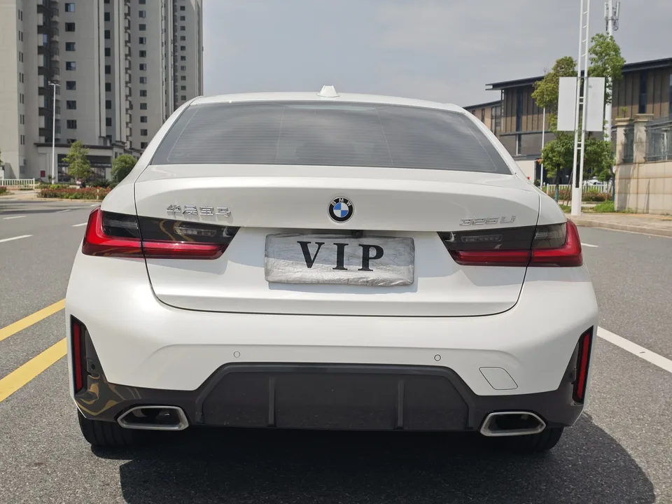 BMW 3 Series BMW 3 Series 2023 320Li M Sport Package 2024 — миниатюра 4