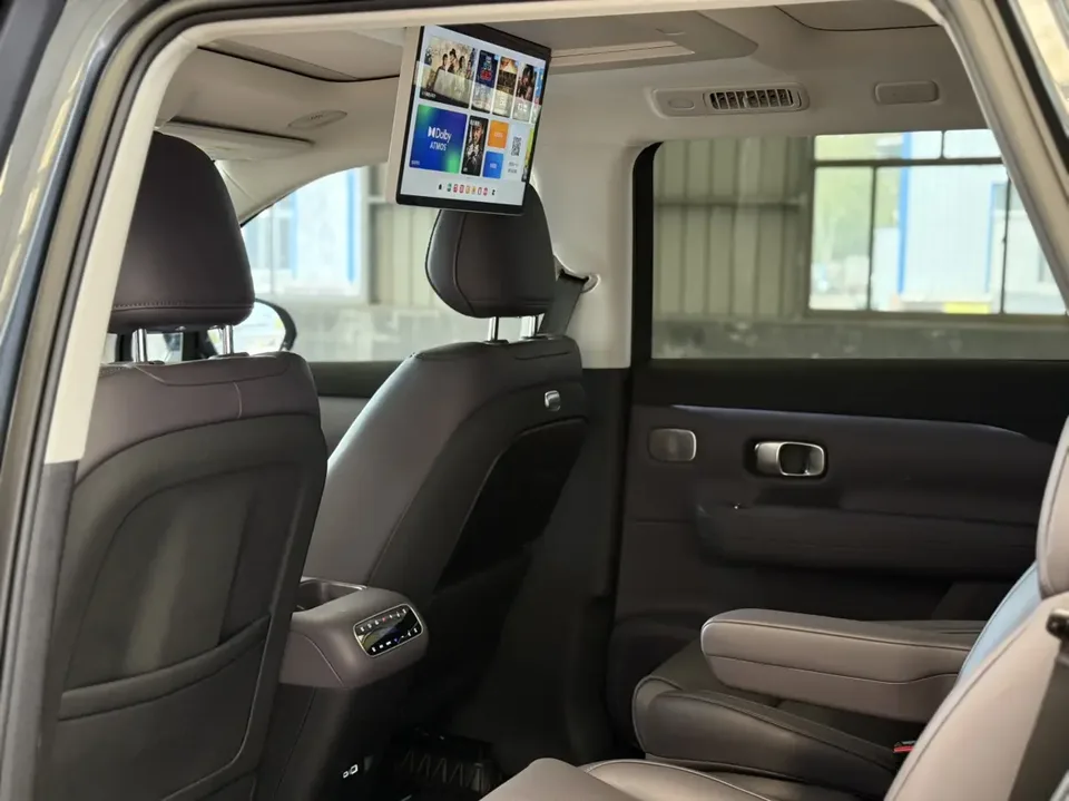 Leapmotor C16 Extended Range 200 Premium Edition 2024 — миниатюра 5