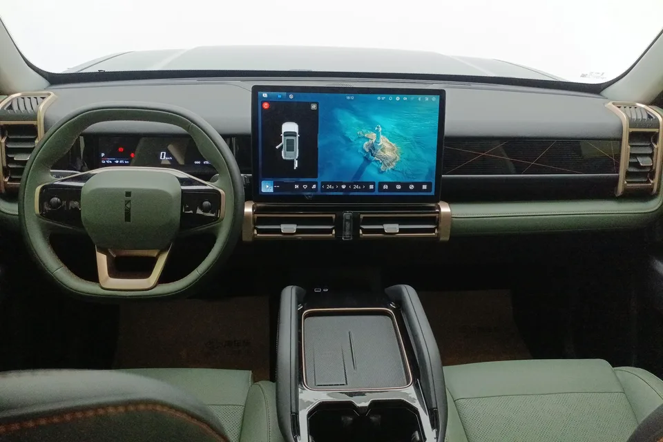 iCAR 03 two-wheel drive standard advanced version 2025 — миниатюра 2