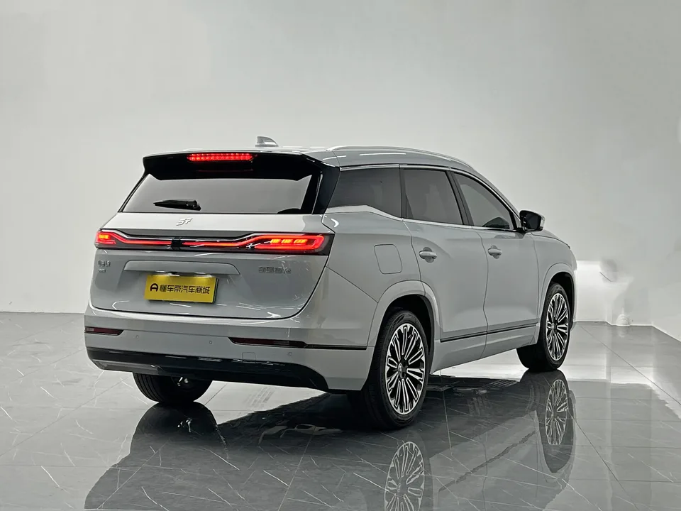 Jietu Shanhai L9 1.5TD DHT 6-seat flagship version 2025 — миниатюра 2