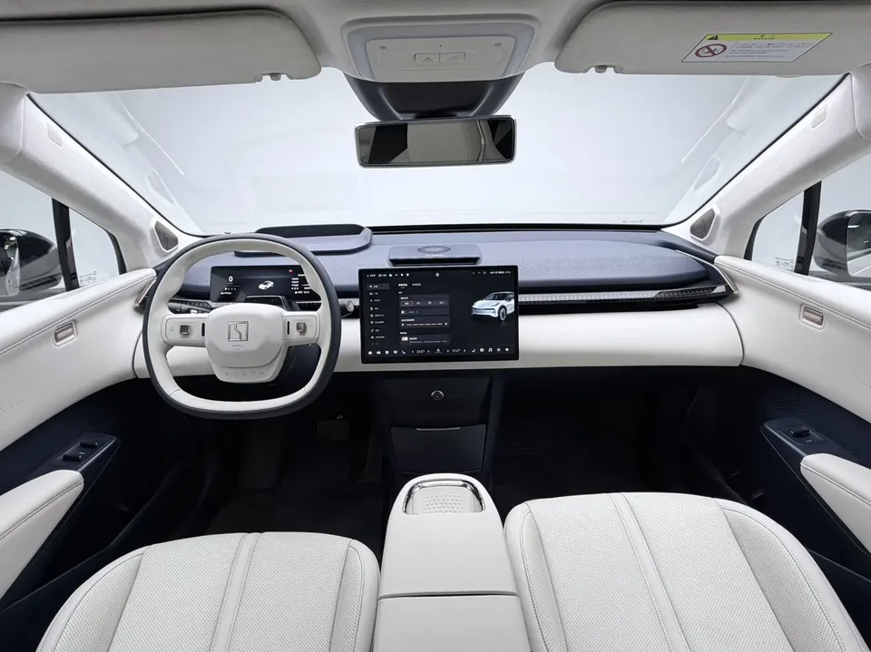 Zeekr X four-seat rear-wheel drive version 2024 — миниатюра 4