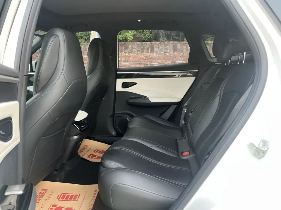 Geely Galaxy L7 1.5T DHT 115km MAX 2023 — миниатюра 4