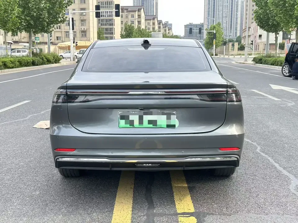 Geely Galaxy A7 PHEV 150km Explorer+ Edition 2025 — миниатюра 2