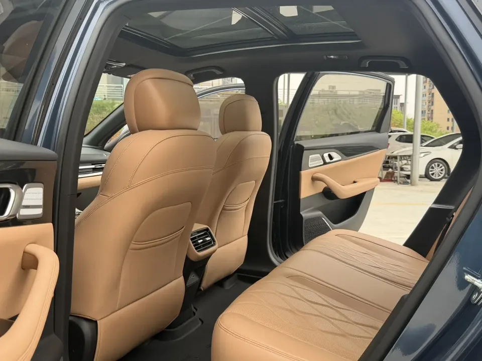 Geely Galaxy A7 PHEV 150km Starship Edition 2025 — миниатюра 5