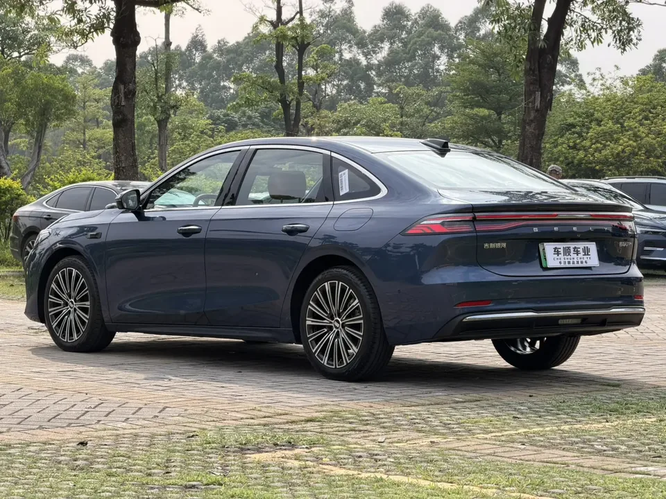 Geely Galaxy A7 PHEV 150km Starship Edition 2025 — миниатюра 2
