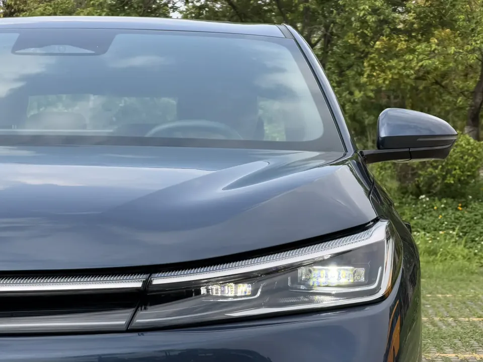 Geely Galaxy A7 PHEV 150km Starship Edition 2025 — миниатюра 4