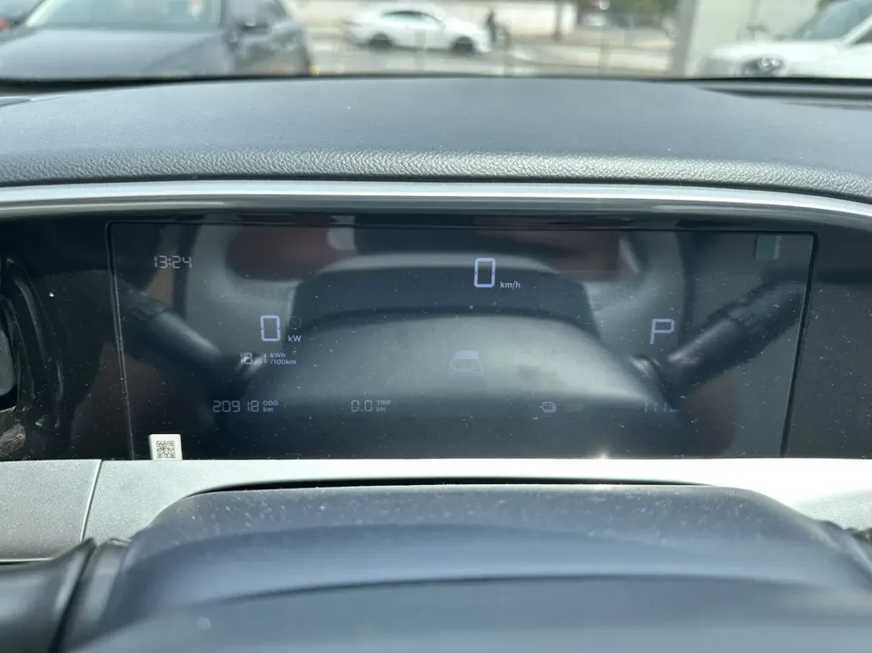 Geely Star Wish Star Wish 2025 UP 410km Exploration Edition 2025 — миниатюра 3
