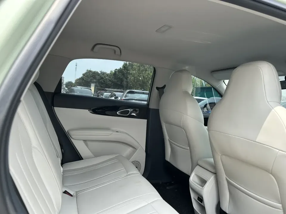 Geely Star Wish Star Wish 2025 UP 410km Exploration Edition 2025 — миниатюра 4