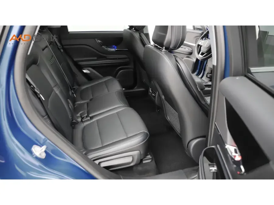 Lincoln Adventurer facelift 2.0T two-wheel drive exclusive version 2023 — миниатюра 3