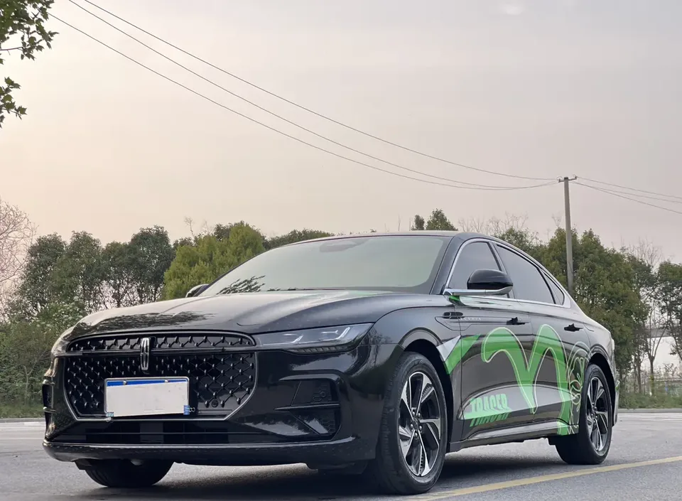 Lincoln Z 2023