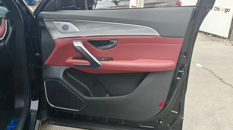 Jetour Jietu X70 PLUS JETOUR X70 PLUS 2023 1.5T DCT Brave PLUS 5-seater 2024 — миниатюра 5
