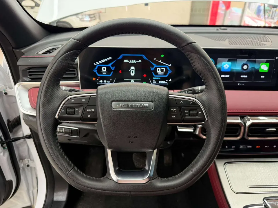 Jetour Jietu X70 PLUS facelift 1.5T DCT Mountain Pro 7 seats 2022 — миниатюра 4