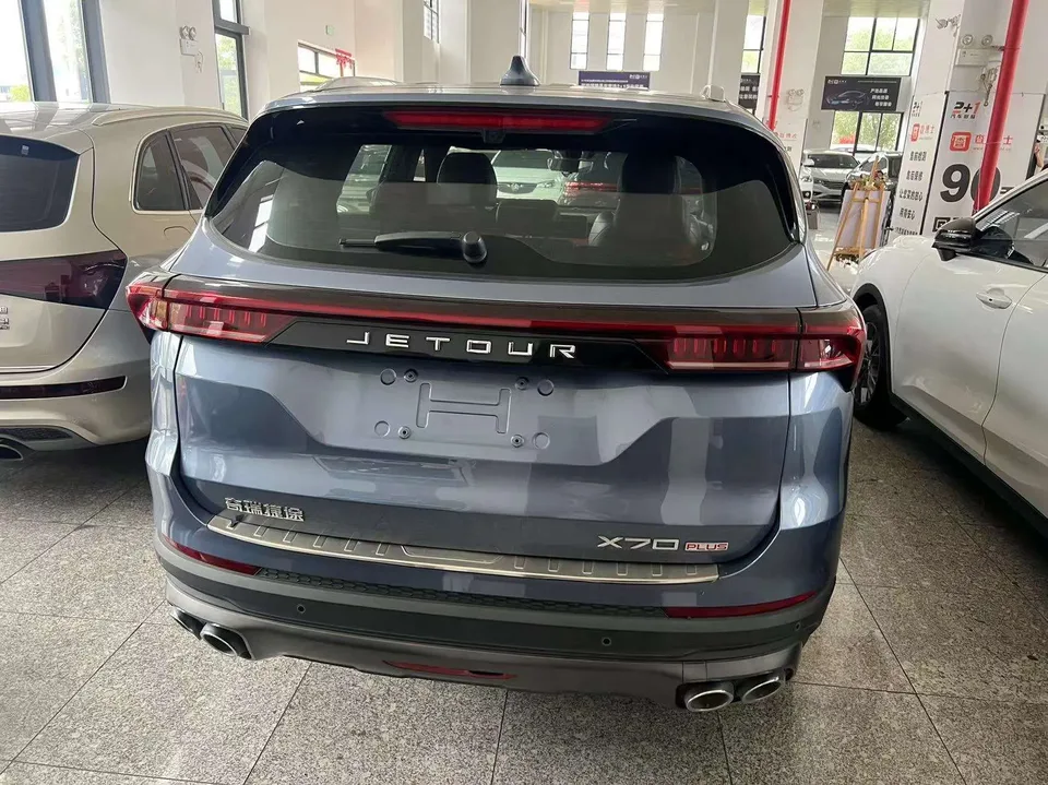 Jetour Jietu X70 PLUS JETOUR X70 PLUS 2021 1.5T DCT 5-seater 2023 — миниатюра 2