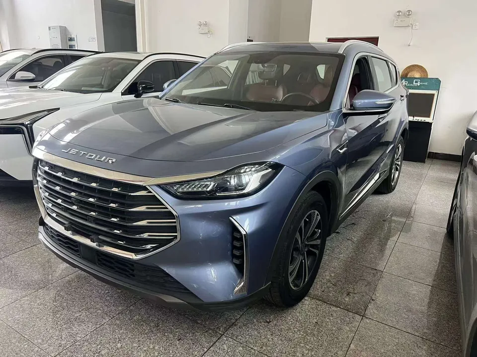 Jetour Jietu X70 PLUS JETOUR X70 PLUS 2021 1.5T DCT 5-seater 2023 — фото 1, купить с доставкой в Москву