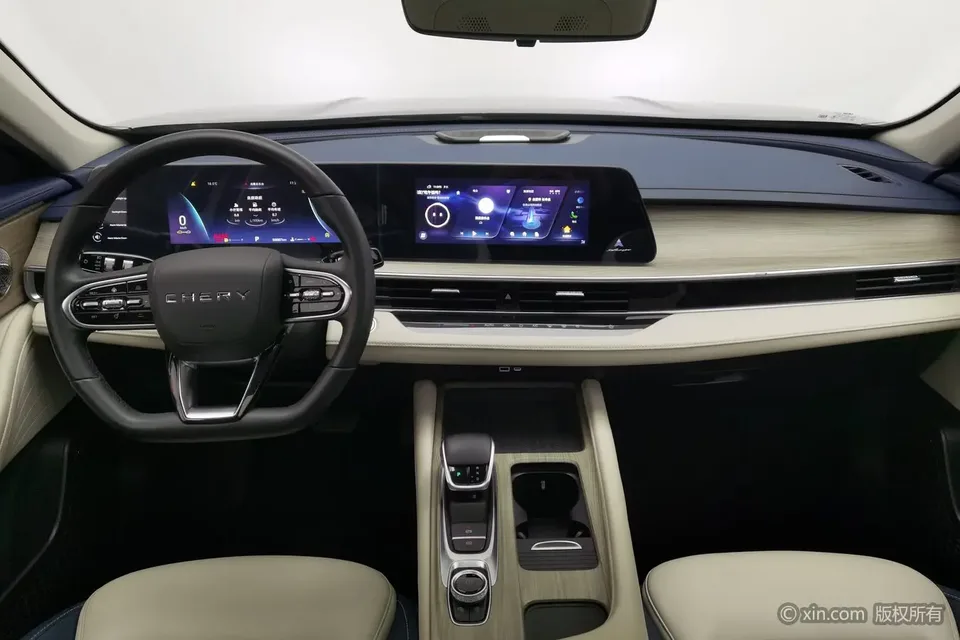 Chery Arrizo 8 1.6TGDI DCT 2023 — миниатюра 3