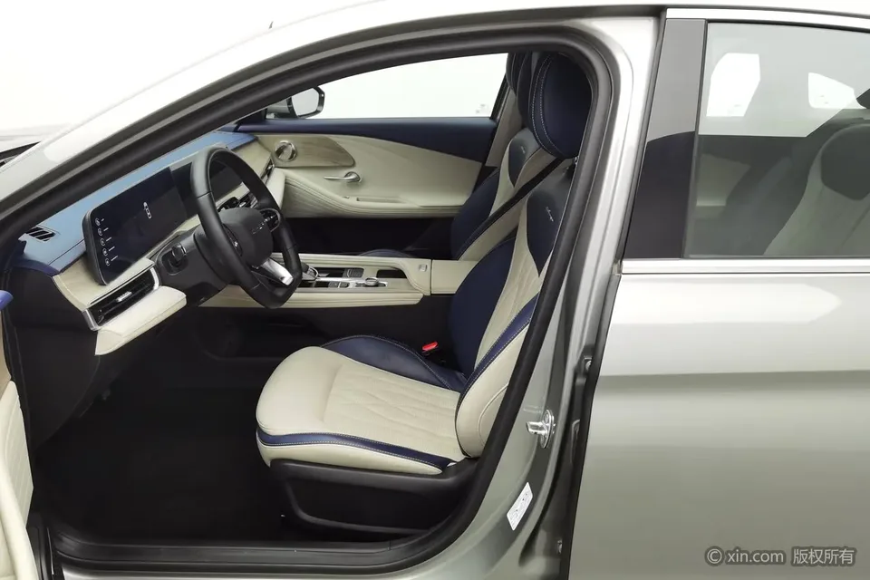 Chery Arrizo 8 1.6TGDI DCT 2023 — миниатюра 4
