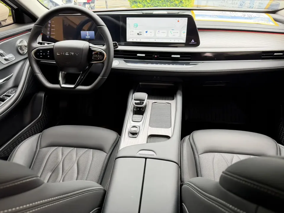 Chery Arrizo 8 1.6TGDI DCT Intelligent 2024 — миниатюра 5