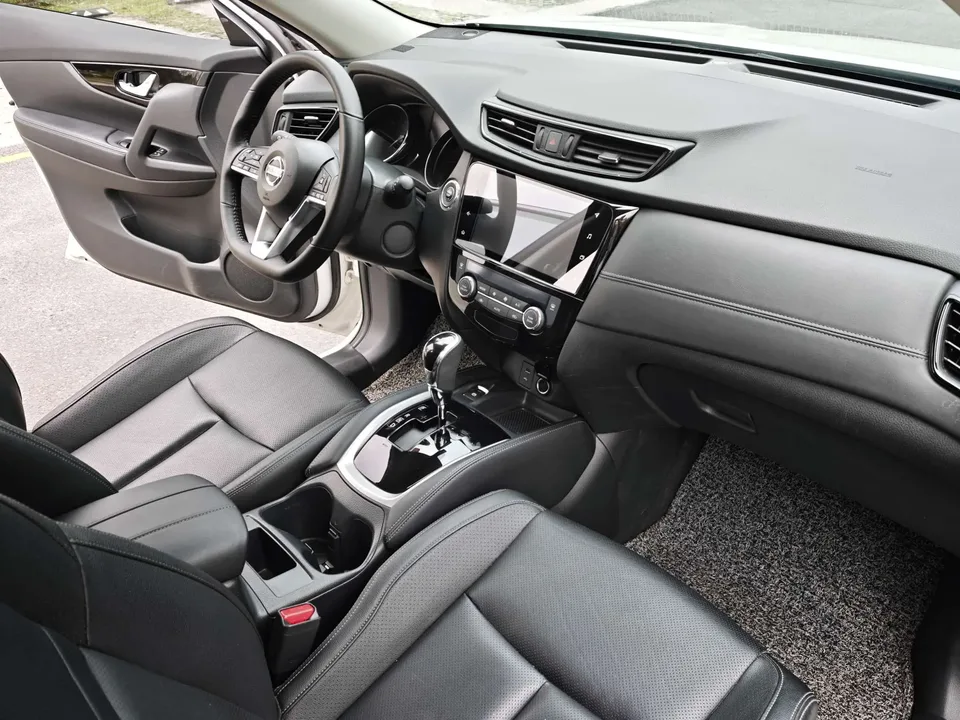 Nissan X-Trail X-Trail 2022 facelift 2.0L 2WD Intelligent Comfort Edition 2023 — миниатюра 3