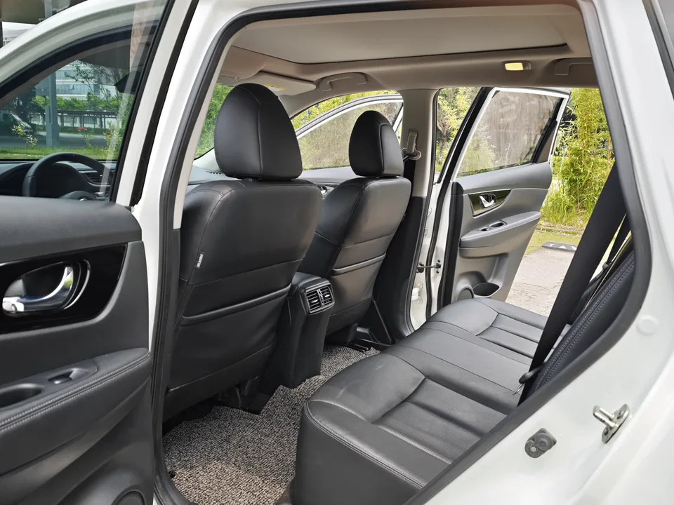 Nissan X-Trail X-Trail 2022 facelift 2.0L 2WD Intelligent Comfort Edition 2023 — миниатюра 4