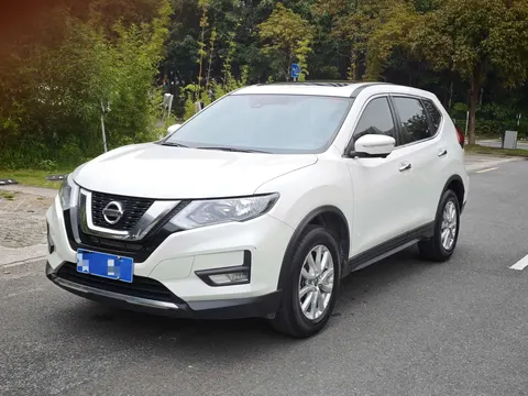 Nissan X-Trail 2023 купить в Москве