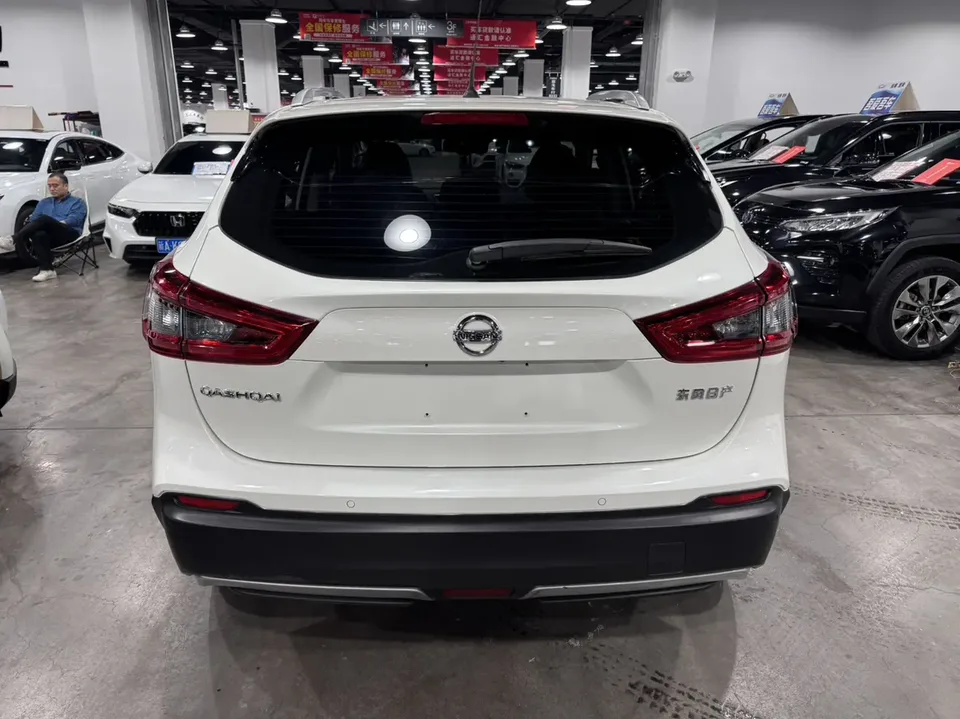 Nissan Qashqai Qashqai 2022 Qashqai 2022 2.0L XV Prem. Deluxe Edition 2023 — миниатюра 2