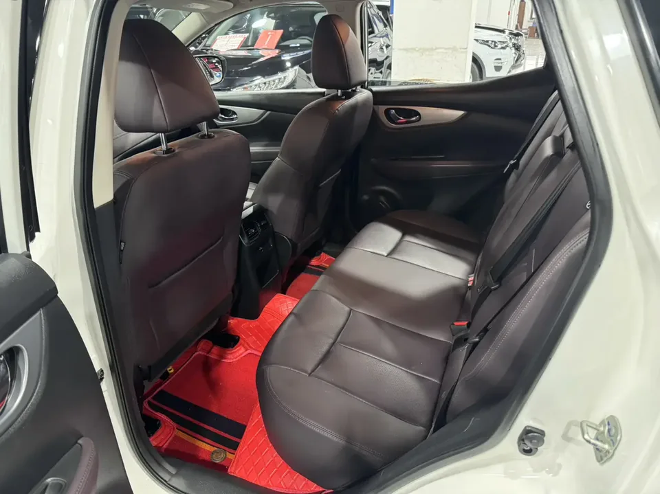 Nissan Qashqai Qashqai 2022 Qashqai 2022 2.0L XV Prem. Deluxe Edition 2023 — миниатюра 3