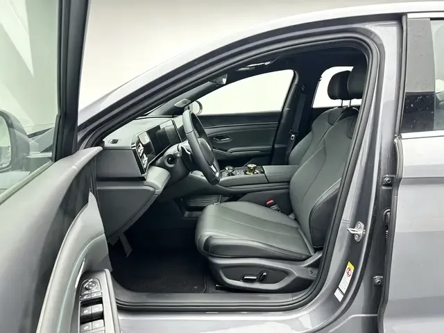 BYD Qin L DM Qin L DM 2025 DM-i 120KM Intelligent Driving Edition 2025 — thumbnail 4