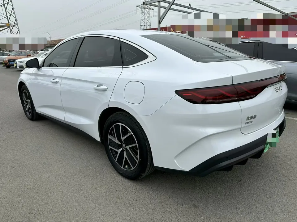 BYD Qin L DM DM-i 120KM Beyond Edition 2024 — миниатюра 4