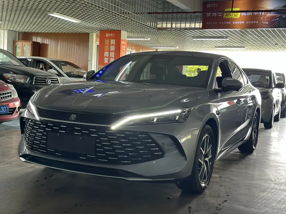 BYD Qin L DM 2025