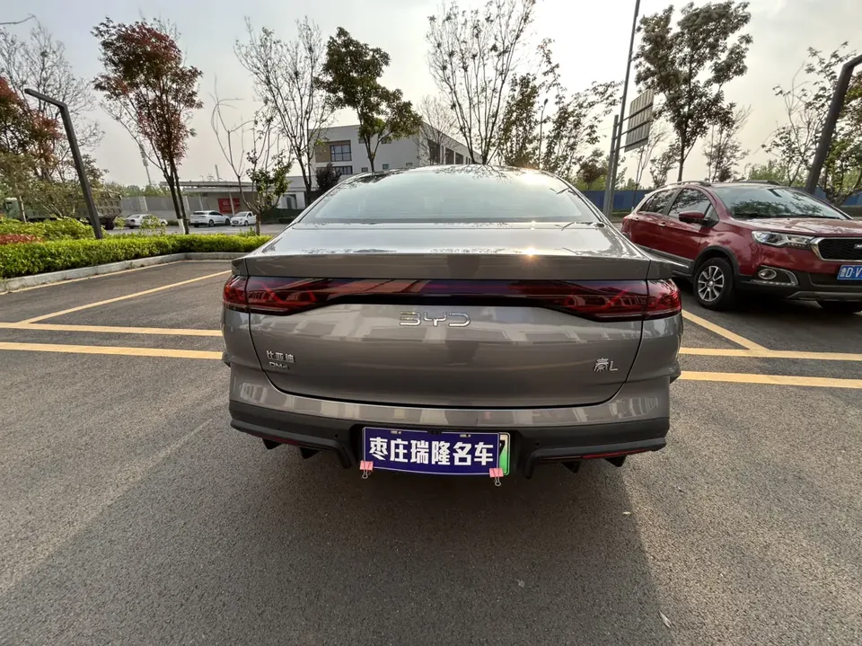 BYD Qin L DM DM-i 120KM Excellence Edition 2024 — миниатюра 2