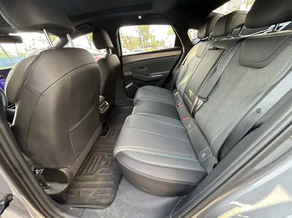 BYD Qin L DM DM-i 120KM Excellence Edition 2024 — миниатюра 5