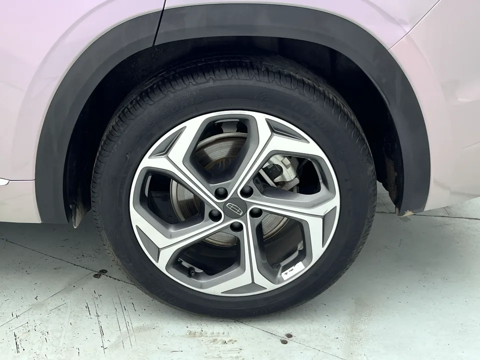 Geely Monjaro 2023