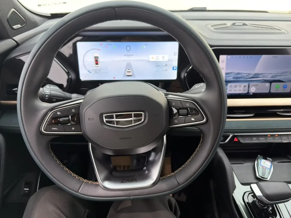 Geely Monjaro 2.0TD High-power Automatic 4WD Flagship Model 2022 — миниатюра 4