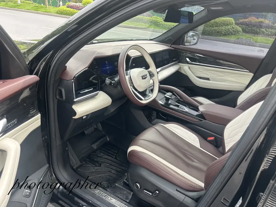 Geely Monjaro Xingyue L 2024 2.0TD High Power Automatic 2WD Yunqi Edition 2024 — миниатюра 3