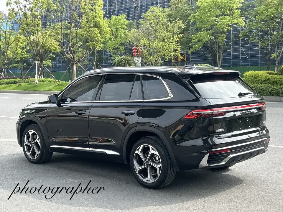 Geely Monjaro Xingyue L 2024 2.0TD High Power Automatic 2WD Yunqi Edition 2024 — миниатюра 4