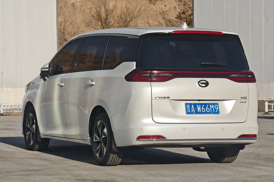 GAC Trumpchi M6 Pro 270T Automatic Exclusive Edition 2022 — миниатюра 4