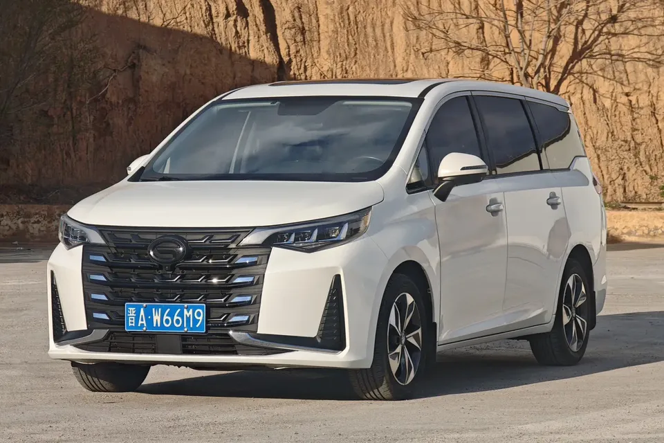 GAC Trumpchi M6 2022
