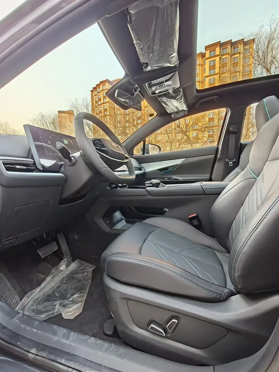 Changan UNI-T Second Generation 1.5T Premium Edition 2025 — миниатюра 3