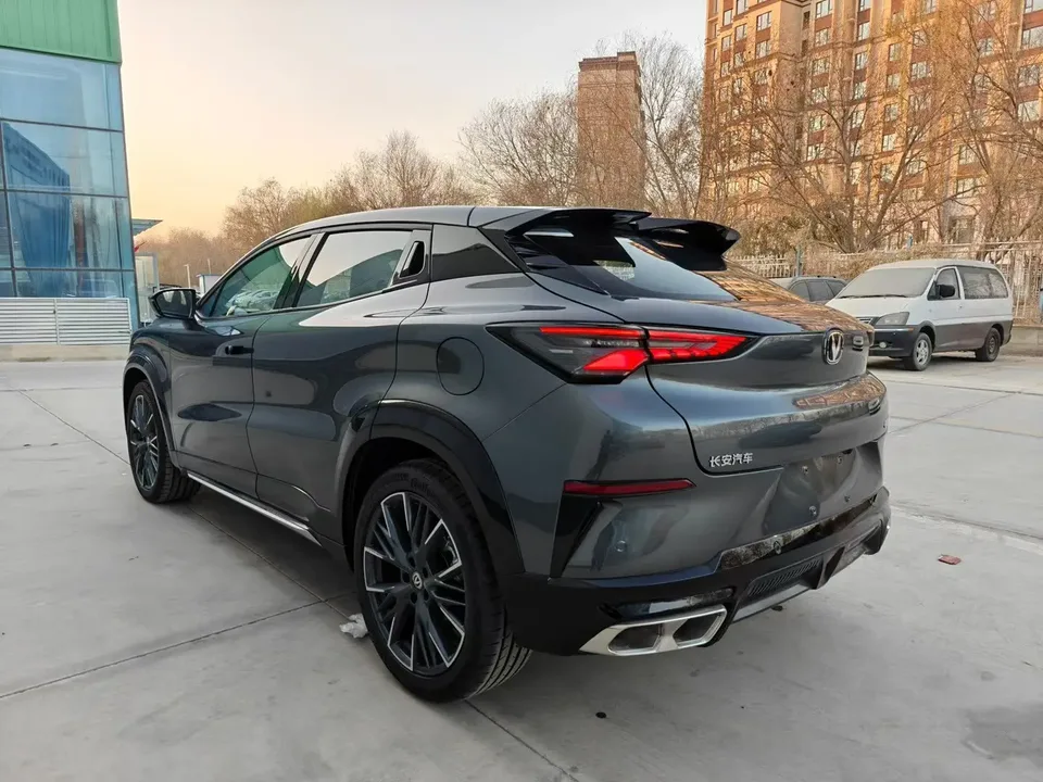 Changan UNI-T Second Generation 1.5T Premium Edition 2025 — миниатюра 4