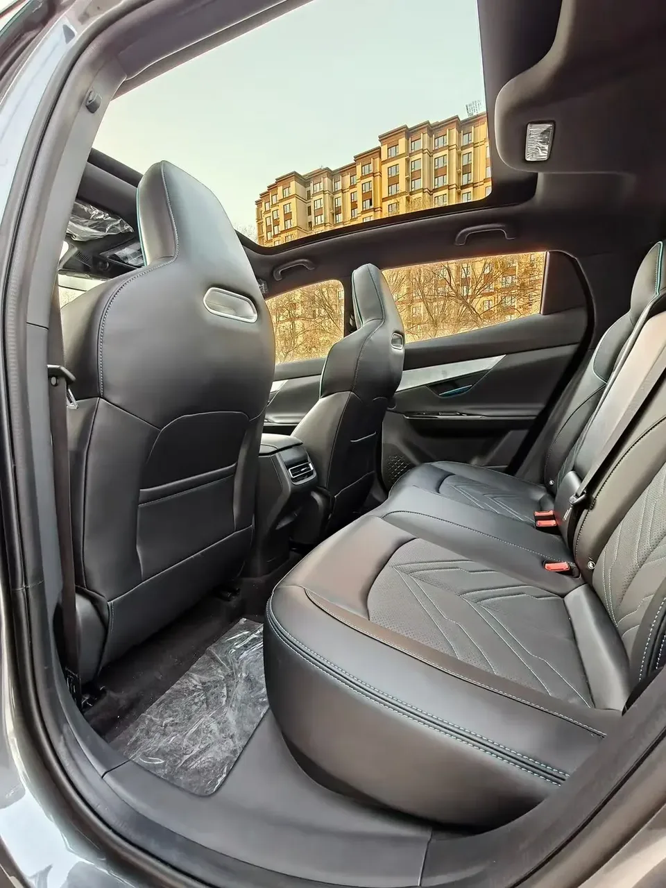Changan UNI-T Second Generation 1.5T Premium Edition 2025 — миниатюра 5