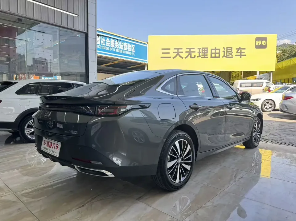 Changan Eado PHEV Eado PHEV Smart New Blue Whale 145KM High Energy Edition 2026 — миниатюра 5