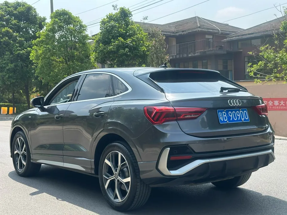 Audi Q3 SPORTBACK 40 TFSI Fashion Edition 2023 — миниатюра 4