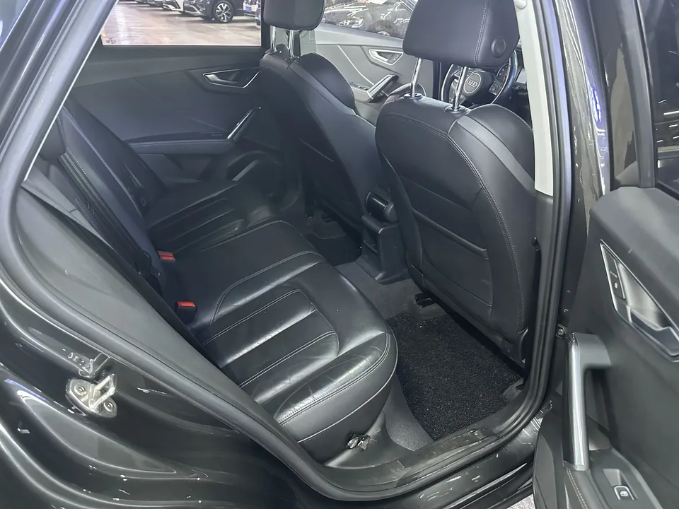 Audi Q2L Audi Q2L 2022 35 TFSI Fashionable and Elegant 2022 — миниатюра 3